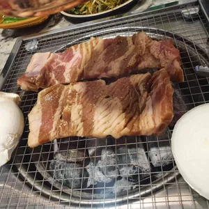우화돈 사진