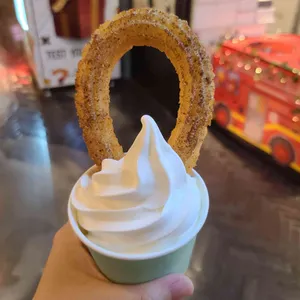 스트릿츄러스 사진