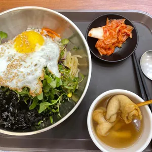 손우동 사진