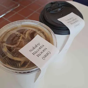 샐러비 샐러드 사진