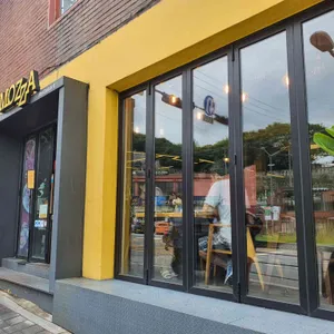 모짜 리뷰 사진