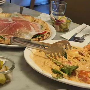 모짜 리뷰 사진