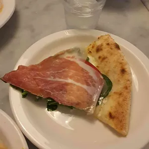 모짜 리뷰 사진