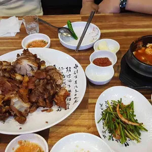 장모족발 사진