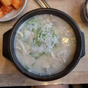 밀양돼지국밥 사진