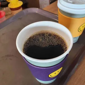 커피첼리비파파 사진