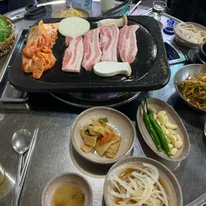 지리산돌판고깃집 사진