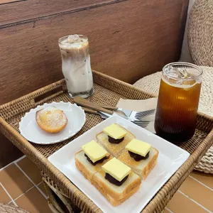 동네커피 사진