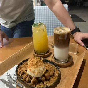 샤를몽탁 리뷰 사진