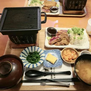 돈돈정 사진