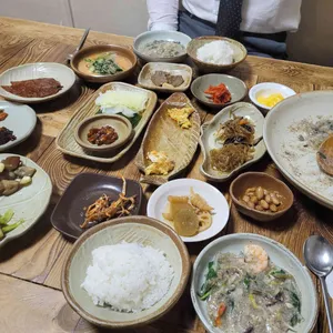 해반정논고동찜 사진