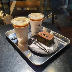 녹턴 커피 로스터스 사진