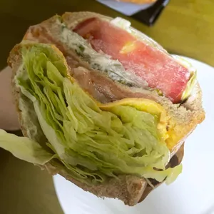 달리는커피 사진