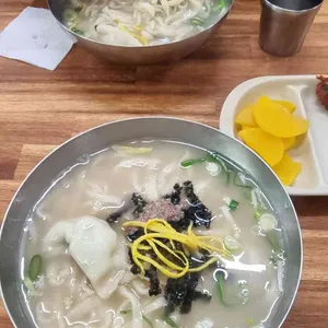 골목칼국수 사진