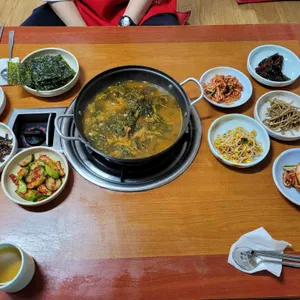 궁전 백반 삼겹살 사진
