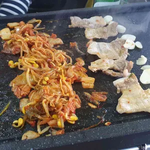 영동원삼겹살 사진