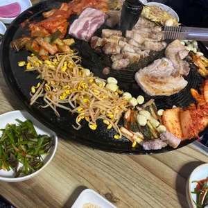 안엉터리생고기 사진