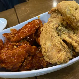 쌀통닭 사진