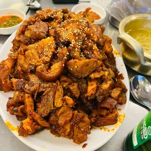 창신동매운족발석계점 이미지