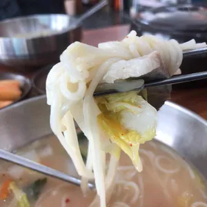 삼대 전통 고기국수 사진