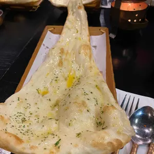 INDY 리뷰 사진