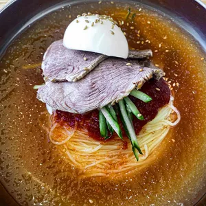 재성밀면 사진