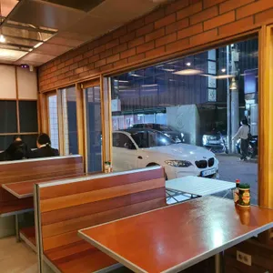 로니스 개러지 리뷰 사진