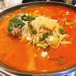 딩호양육관 사진
