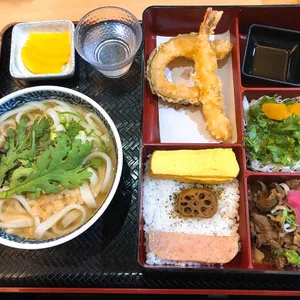 아키라 리뷰 사진