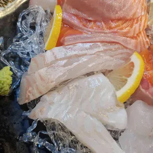 유씨네횟집 사진