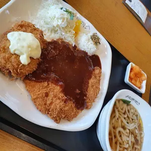 홍익돈까스 사진