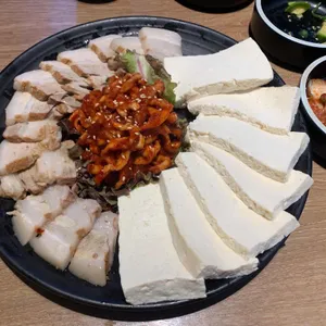 장충동진두부집 사진