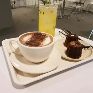에싯커피 사진
