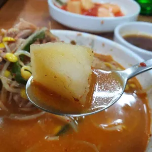 춘천왕감자탕 사진