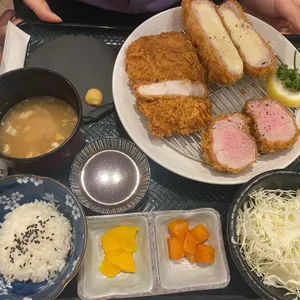 삼백돈 돈가츠 리뷰 사진