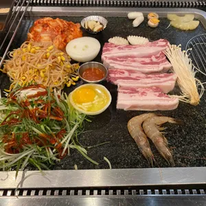 오름 사진