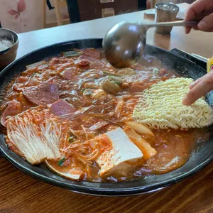 일품부대찌개 사진
