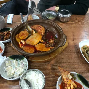 산지물 사진