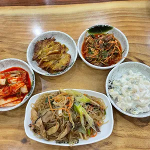 산지물 사진