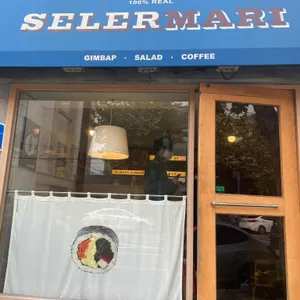 샐러마리 리뷰 사진