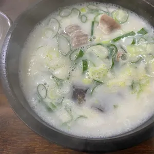 장수돼지국밥 사진
