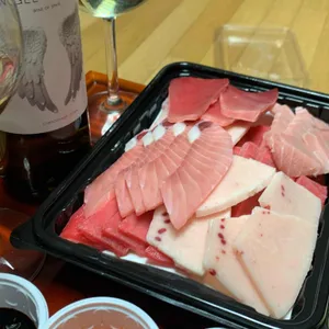 참다랑어막주는집 참치정육점 사진
