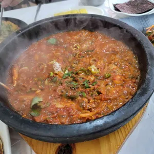 충무멸치쌈밥 사진