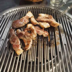 덕이네 돼지뽈살 사진