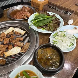 숯불돼지갈비 사진