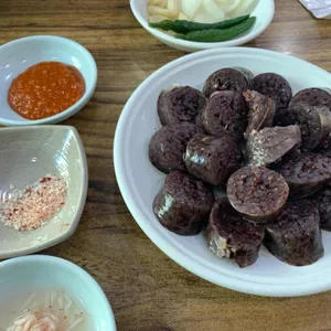 꽃돼지국밥 리뷰 사진