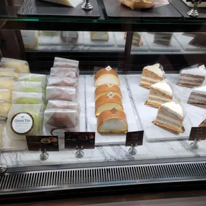 폴바셋 사진