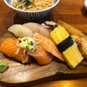 스시월 사진