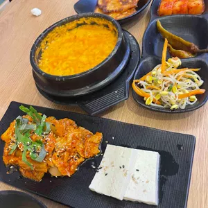 이두부야 순두부찌개 사진
