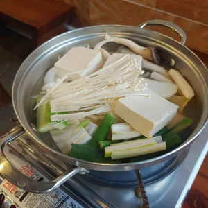맷돌로만 사진